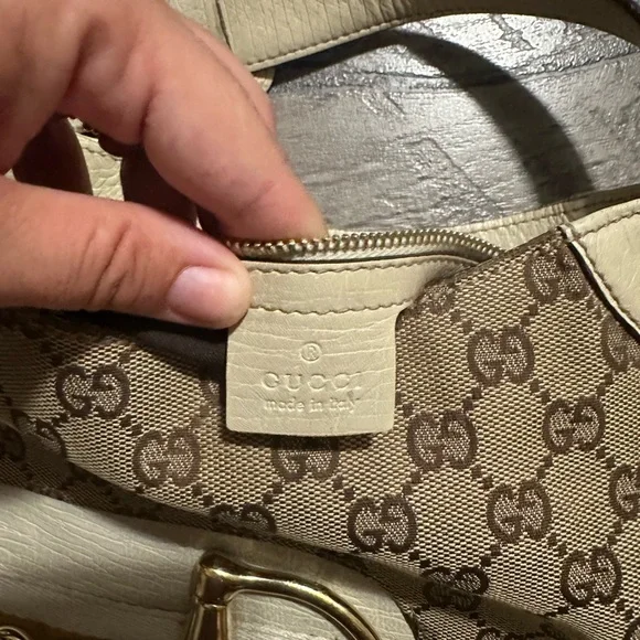 Gucci Brown GG Canvas Hasler Shoulder Bag White Beige Cream - Picture 8 of 9